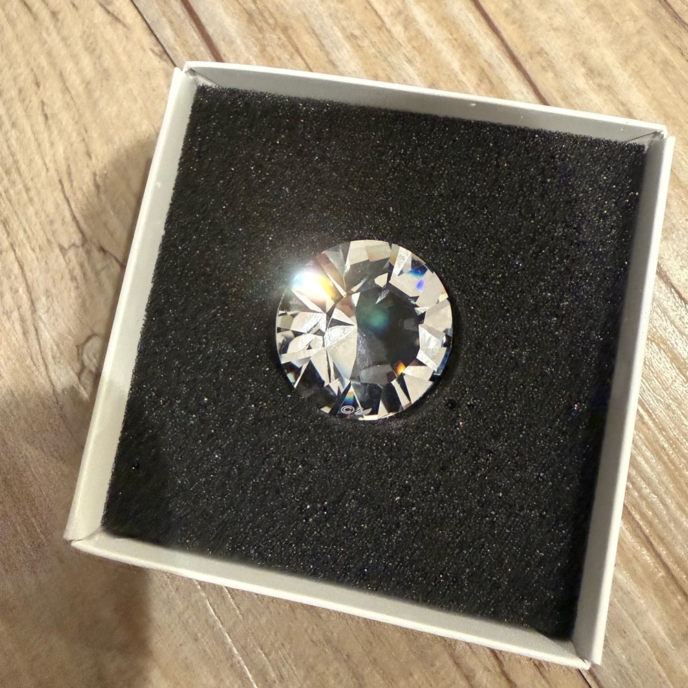Brand New*Swarovski 5264567 Chaton PWP